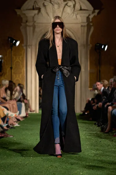 Look 41